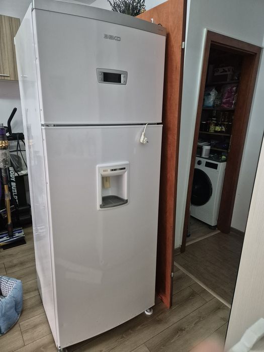 Frigider Beko funcțional/piese de achimb