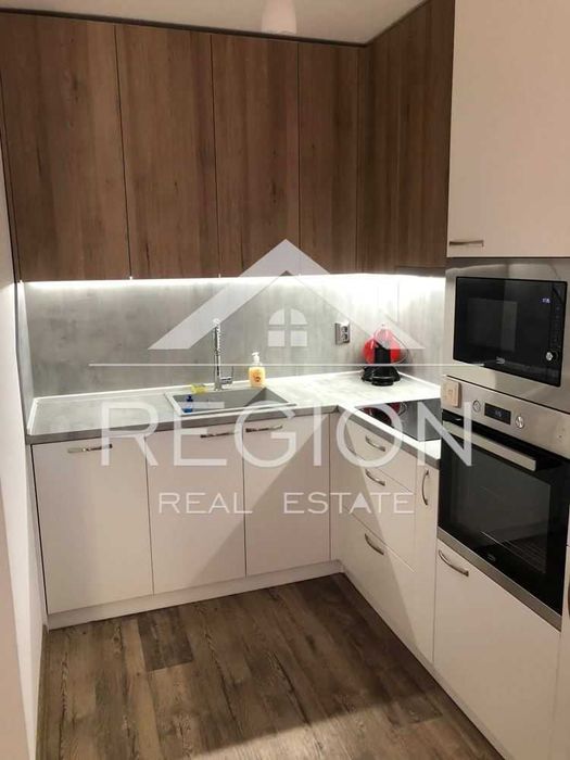 Дава се под наем Двустаен апартамент в Варна, Победа - 65 кв.м за 561 € - Снимка #3