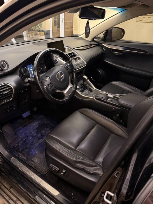 Lexus nx 200  yil 2016