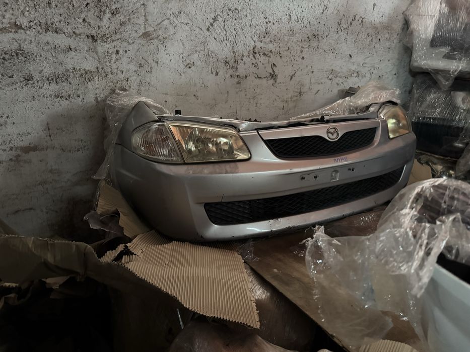 Носкат, перед, морда на Mazda 323