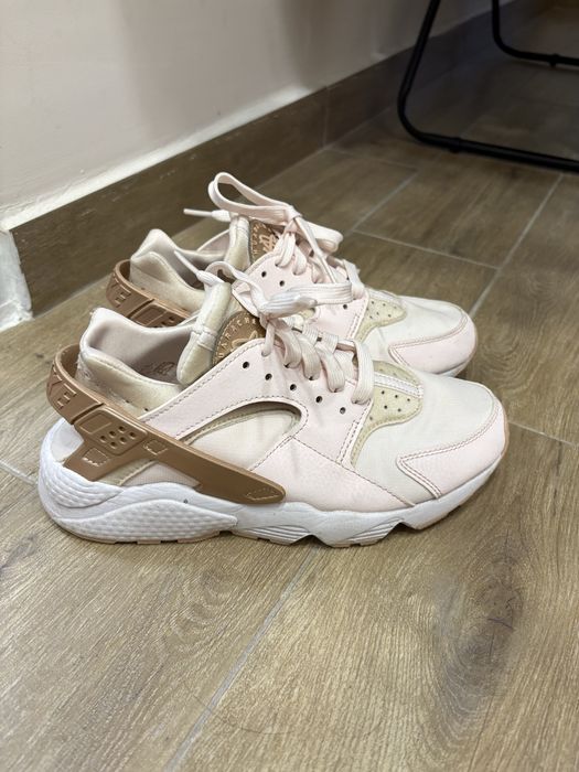 Nike AIR Huarache