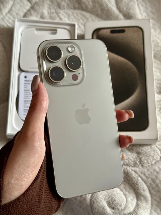 Продам IPhone 15 pro