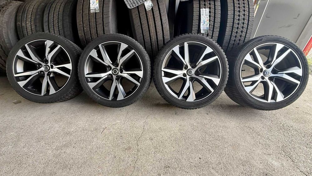 Jante originale Volvo 8J x18