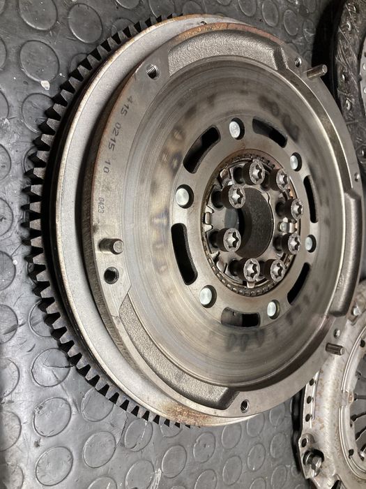 Демпферен съединител за тойота рав4/toyota rav4 2.0D4D 116кс 00-05г