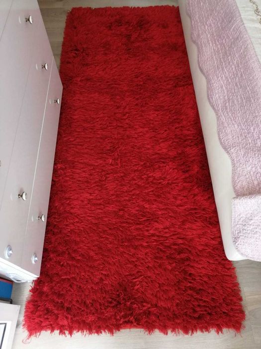 Covor rosu dimensiunea de 200/80