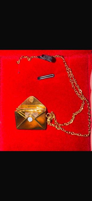 Кулон открытка с листом