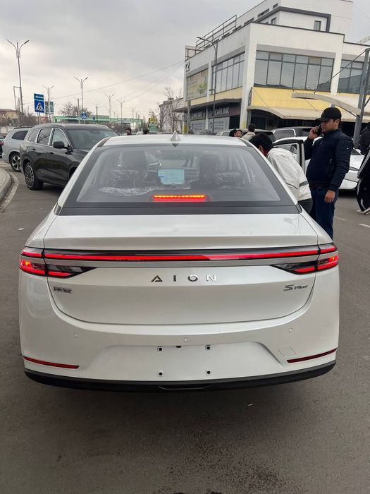 Gac Aion s plus 505km katta manitor Natarius 5