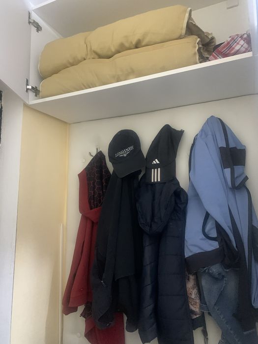 Продам  Шкаф Купе  и Прихоже