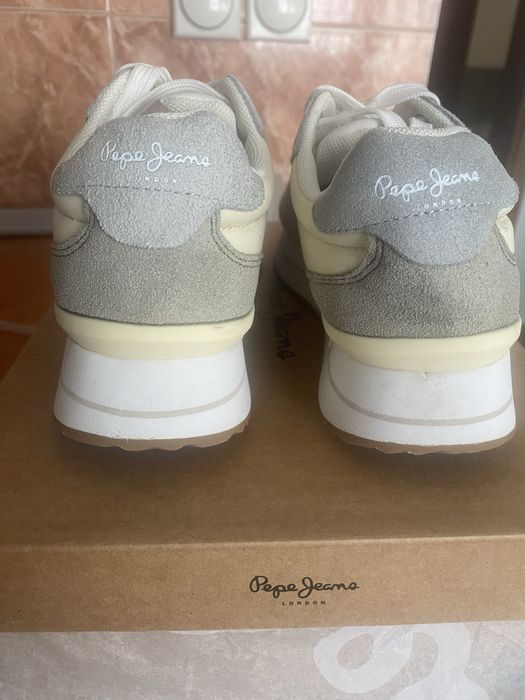 Маратонки сникърс PEPE JEANS rusper jelly