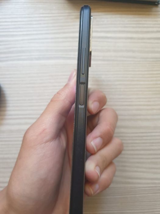 Телефон VIVO Y33s 4/128gb