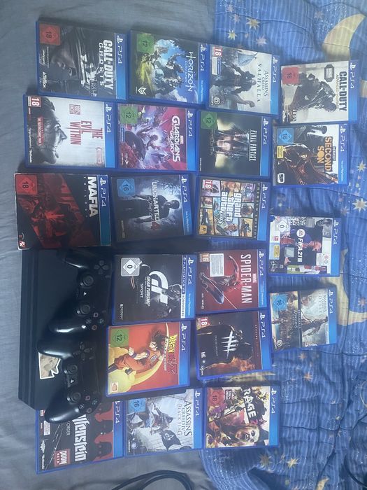 Vand ps4 pro 2400 ron negociabil
