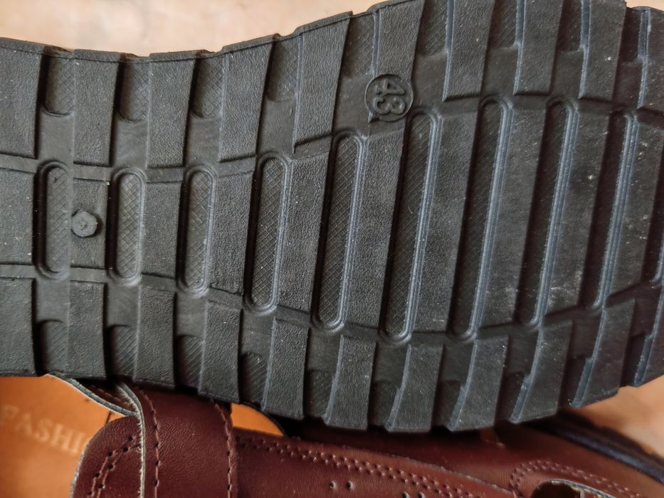 Обувь на лето 43