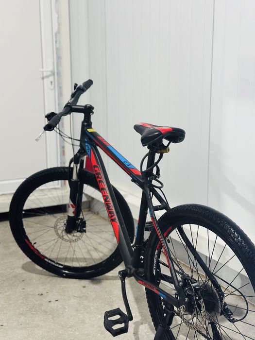 Продам велик в хорошем состаяний