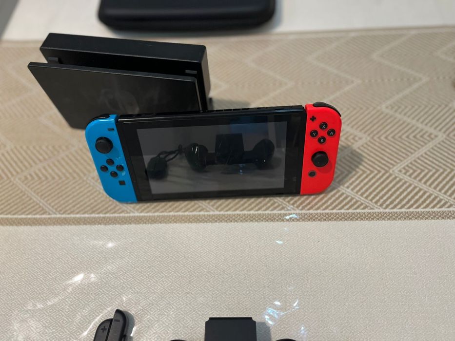 Nintendo switch 1rev