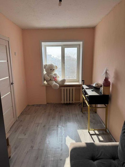 продам 2-х ком. квартиру в центре города