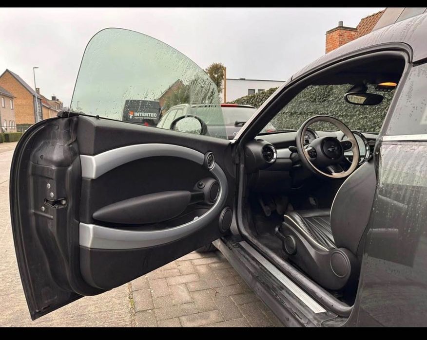 Masina, Mini cooper .