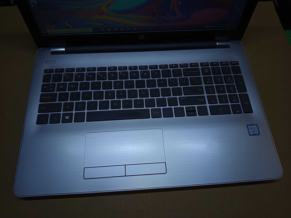 Laptop HP 250 G6 Intel i5-7200u 2,50Ghz | 8Gb RAM | 256Gb ssd m2