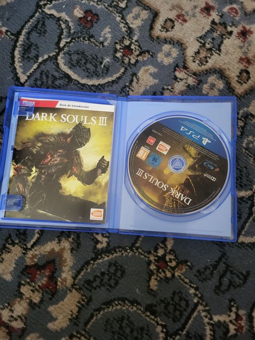 Продам игру  на сони 4