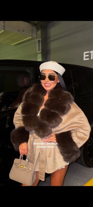 Palton Alpaca cu blana de vulpe