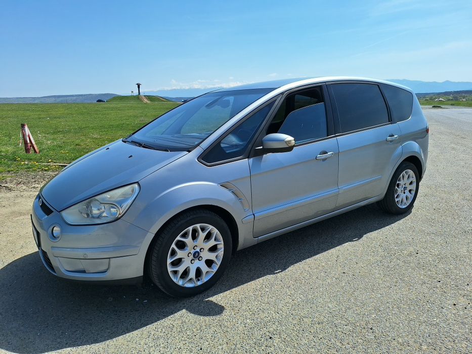 De vanzare FORD S-MAX