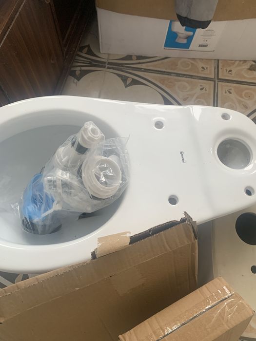 Vand wc baie nou nout