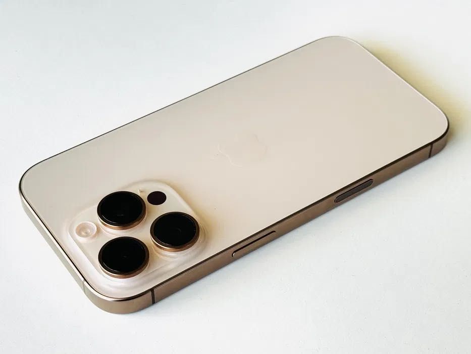 Iphone 16 Pro 128GB Desert Titanium Гаранция 6 месеца