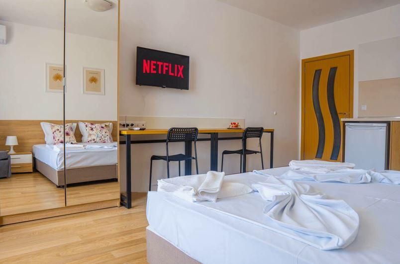 Дава се под наем Едностаен апартамент в Бургас, Сарафово - 30 кв.м за 306 € - Снимка #1