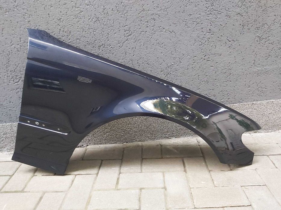 Aripa Fata Dreapta BMW E46 2002-2005 Vopsita Albastru