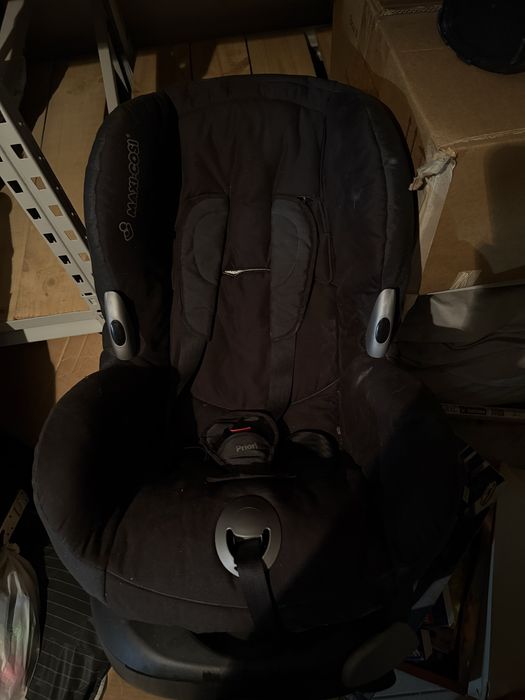 Детское автокресло maxi cosi priori 9мес - 4 года