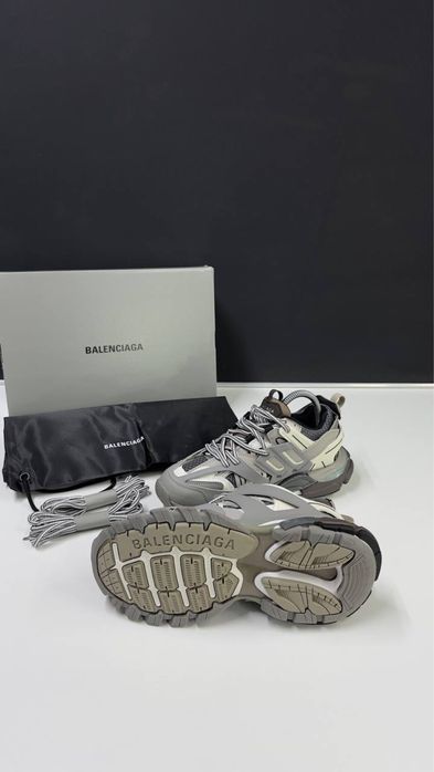 Balenciaga Track - Шарен