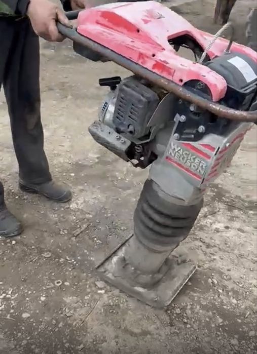 Pachet masina taiat asfalt si mai compactor