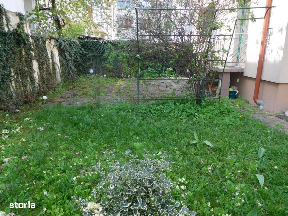 Vanzare casa duplex, cart Andrei Muresanu