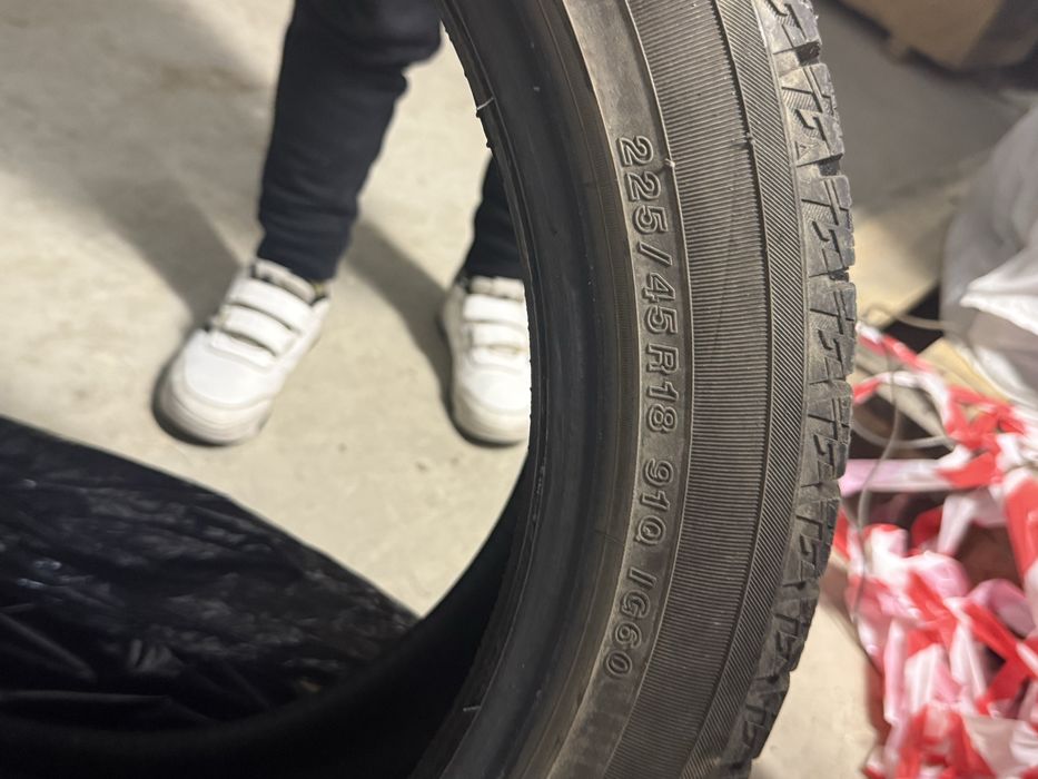Шины Yokohama 225/45 R18