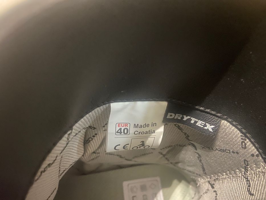 Cizme piele  moto-noi mar .40