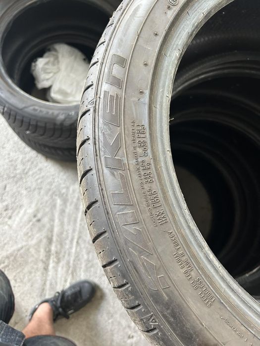 2 бр. Летни гуми Falken 255 /45 R20