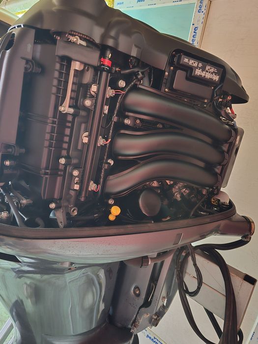 Motor barca Yamaha 300 CP Suzuki 300 CP