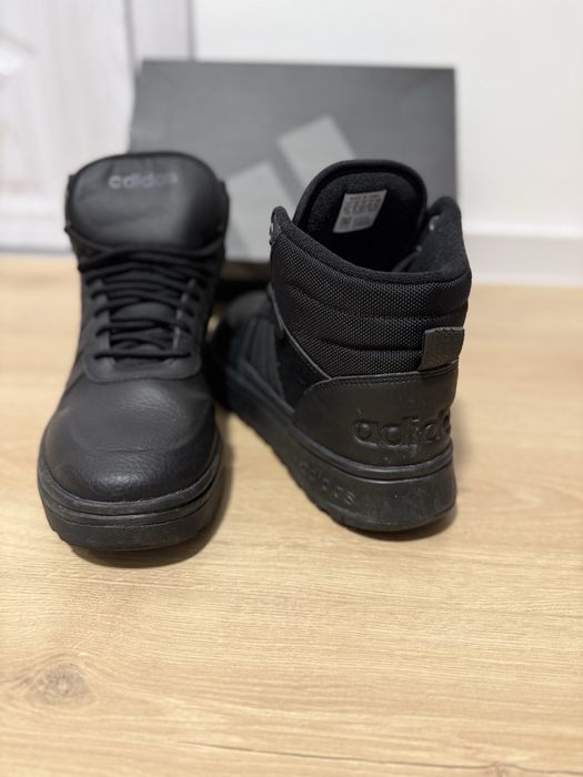 Високи зимни обувки/ маратонки/ кецове Адидас Adidas Frozetic