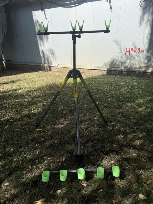 Rodpod Invincibile RIVER Tripod pentru pescuit pe rau pentru 5 lansete