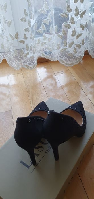 Pantofi negri toc