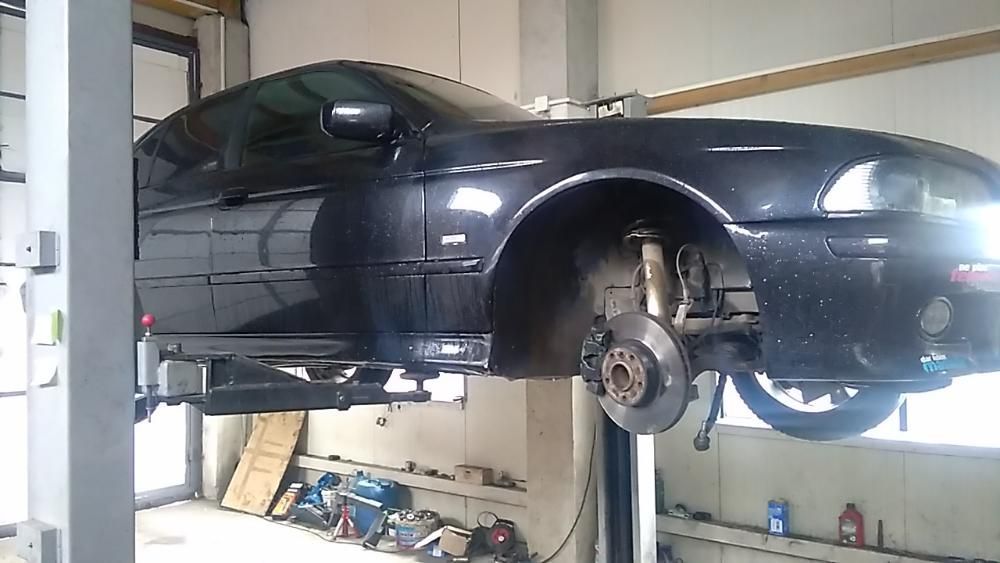 parbrize,lunete,geamuri laterale noi si second hand.