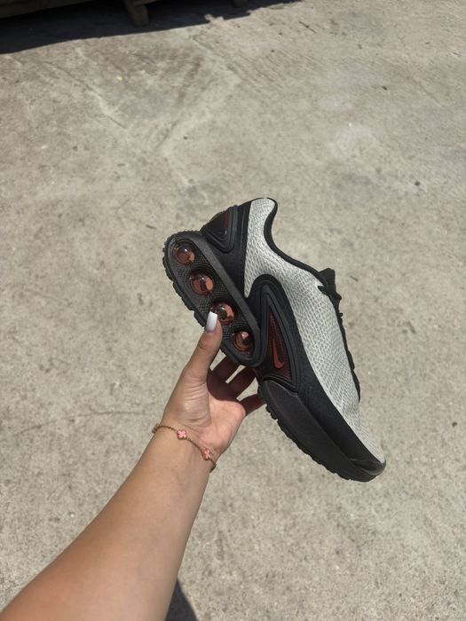 DN airmax wolf grey