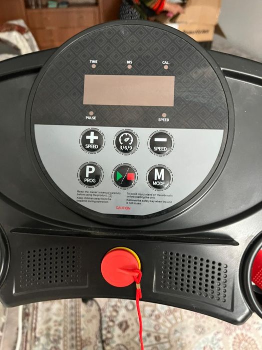 Беговая дорожка Genao