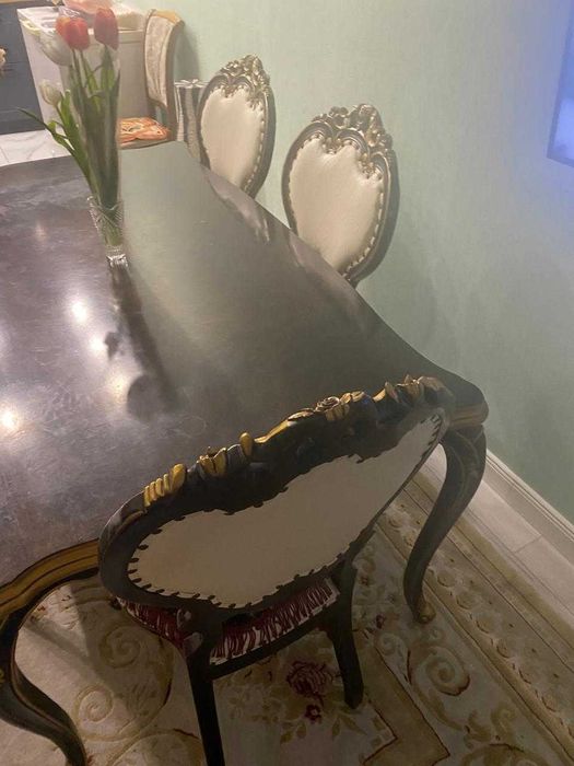 стол со  стульями