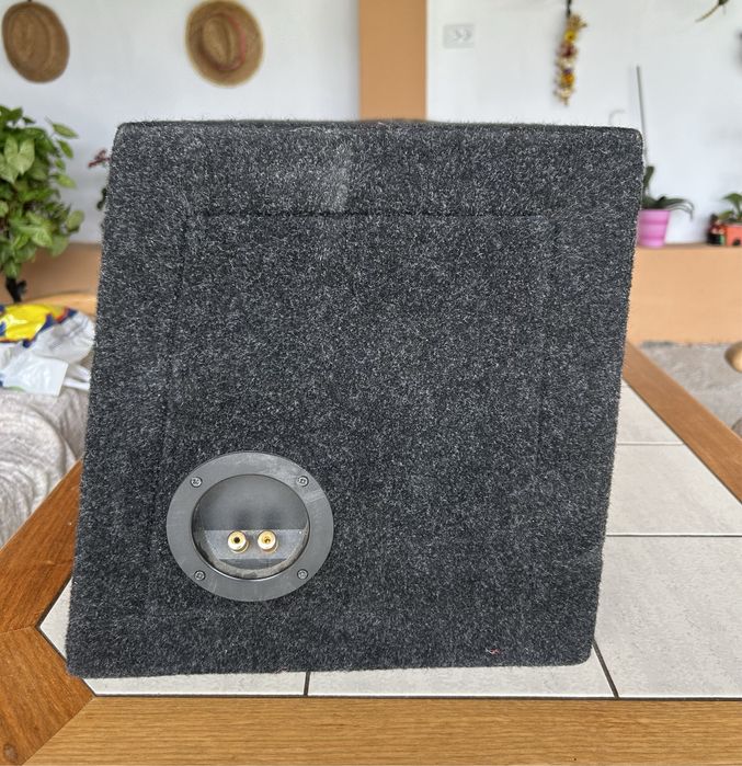 Vând Subwoofer SPECTRON