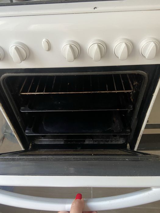 Газ плита Indesit