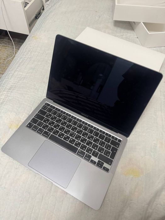 Mac book air 13 M1 256gb