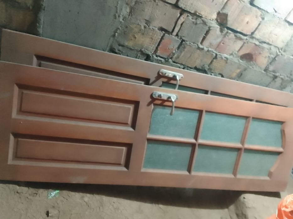 Продам двери б/у