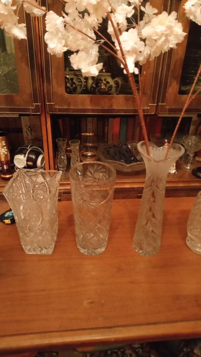 Продам вазы хрустальные