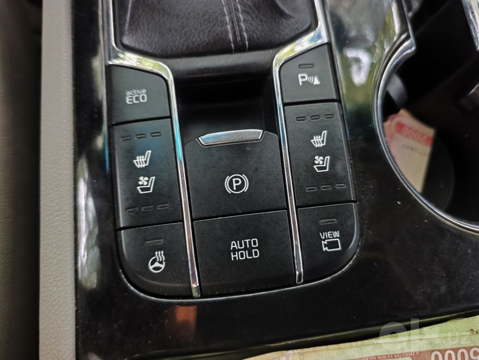 Kia karnival 2019 yil eng fuli