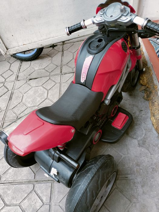 Продам электромобиль